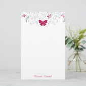 蝶のダークピンクの白い文房具パーソナライズされた。 便箋 (スタンド正面)
