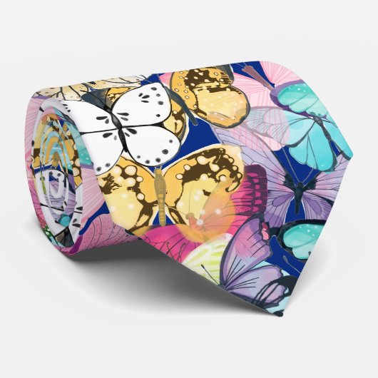 蝶のパターン ネクタイ (ロール)