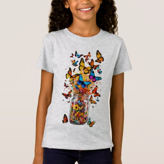 蝶のプリントが可愛い女の子用Tシャツ Tシャツ (正面)
