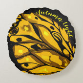 蝶の両側（秋の光と冬の夜） ラウンドクッション (正面)