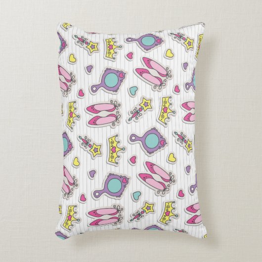 蝶の姫様模様 アクセントクッション (正面(垂直))