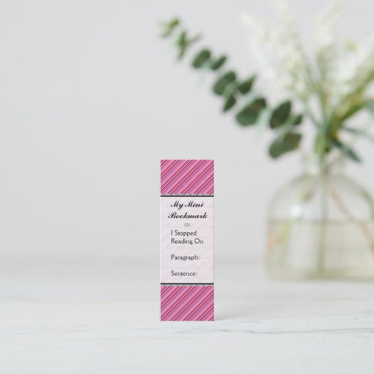 蝶の愛 | ピンク色の赤ストライプ色の装飾 スキニー名刺 (スタンド正面)