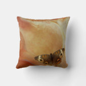 蝶の混乱 クッション (裏面)