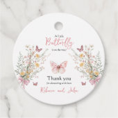 蝶の素朴野生の花のフローラ赤ちゃんシャワー フェイバータグ (正面)