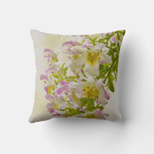 蝶の花 クッション (裏面)