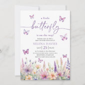 蝶の赤ちゃんシャワーパープルバタフライピンクの花 招待状 (正面)