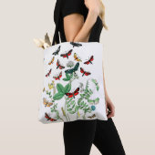 蝶や毛虫の羽ばたき トートバッグ (クローズアップ)