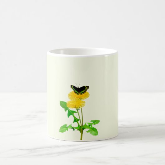 蝶オン淡い色のイエローマグ コーヒーマグカップ (中央)