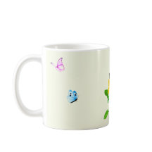 蝶オン淡い色のイエローマグ