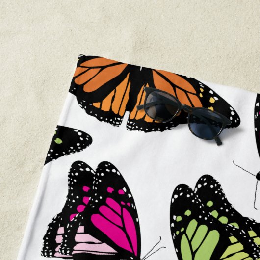 蝶カラフル模様 ビーチタオル (インサイチュ)