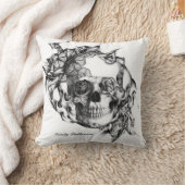 蝶スカルの大きい枕 クッション (ブランケット)