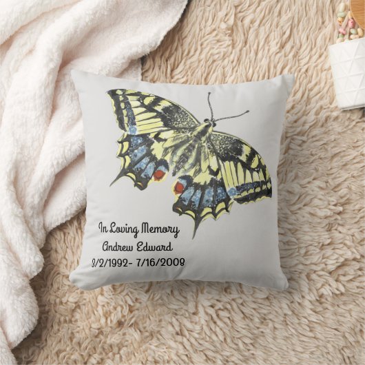 蝶パーソナライズされた記念碑 クッション (ブランケット)