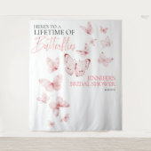 蝶ピンク赤面ブライダルシャワーバックドロップ タペストリー (正面)
