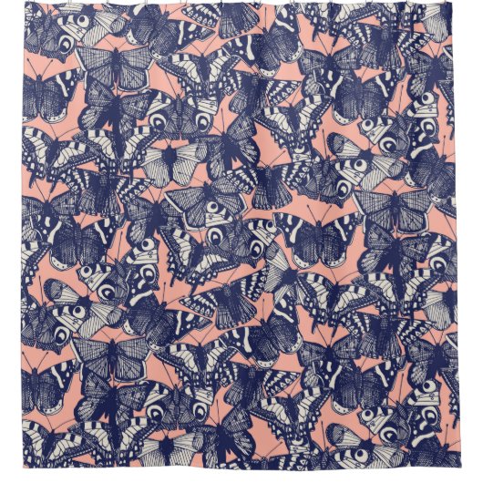 蝶淡い色の珊瑚 シャワーカーテン (正面)