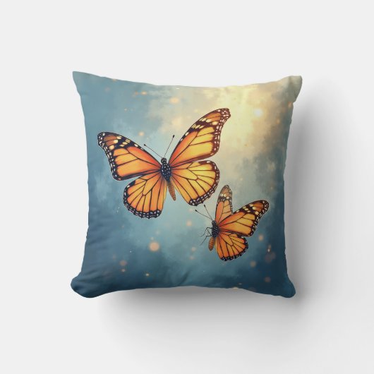 蝶輝く枕 クッション (正面)