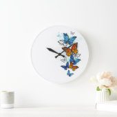 蝶飛んでいるモルフォと(昆虫)オオカバマダラ、モナーク ラージ壁時計 (ホーム)