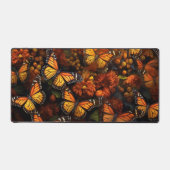 蝶、（昆虫）オオカバマダラ、モナーク、野花 デスクマット (正面)