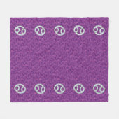 蟹座の(占星術の)十二宮図の印のピンクのデジタルモダンなカムフラージュ フリースブランケット (正面(横))