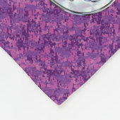 蟹座の(占星術の)十二宮図の印のピンクのデジタルモダンなカムフラージュ フリースブランケット (角)