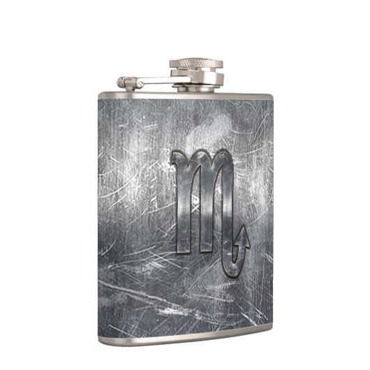 蠍座の(占星術の)十二宮図は動揺してな鋼鉄装飾に署名します フラスク (右)