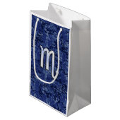 蠍座〔占星術の〕十二宮図サインオンネイビーブルー迷彩柄 スモールペーパーバッグ (正面アングル)