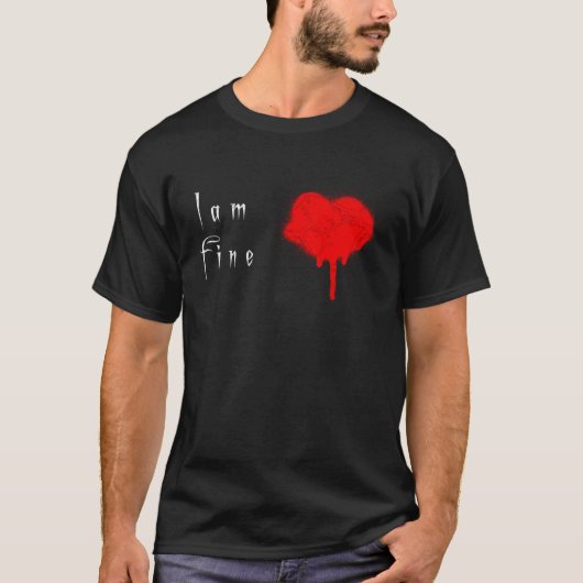 血が素晴らし出ているハート Tシャツ (正面)