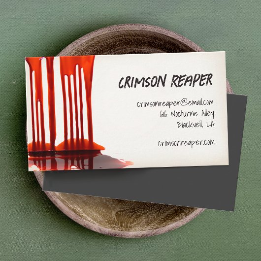 血は恐怖を漂わせる 名刺