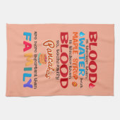 血は水より厚いがメープルシロップは キッチンタオル (横)