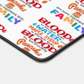 血は水より厚いがメープルシロップは デスクマット (コーナー)