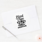 血液型茶前向き好おもしろいきパンス ラウンドシール (封筒)