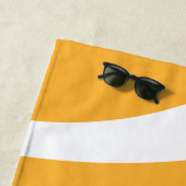 行くぞ！オレンジ色の渦巻き ビーチタオル (インサイチュ)