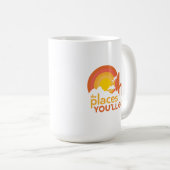 行くぞ！横向きタイポグラフィ コーヒーマグカップ (正面右)