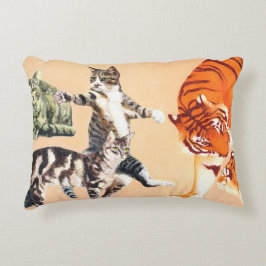 行く遊猫 アクセントクッション