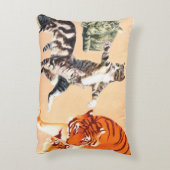 行く遊猫 アクセントクッション (裏面(縦))