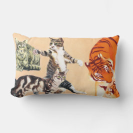 行く遊猫 ランバークッション