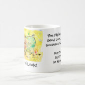 行く遠くににギフト、"幸運なブタ"のコーヒー・マグ コーヒーマグカップ (中央)