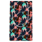 行こうパーティー!新年のスモール抱き枕 スモールペーパーバッグ (正面)