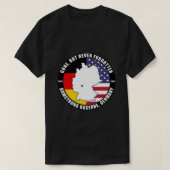 行ったが決して忘れArmstrong Kaserne Germany Tシャツ (デザイン正面)