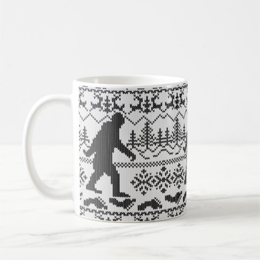 行ったSquatchinの醜いクリスマスのセーターの編み物 コーヒーマグカップ (左)