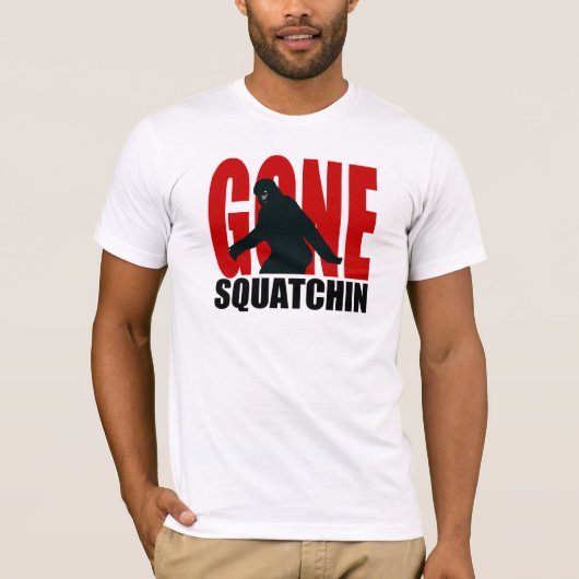 行ったSquatchin (赤及び黒) Tシャツ (正面)