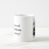 行儀が良い女性はほとんど彼の…作りません コーヒーマグカップ (中央)