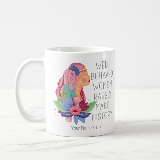 行儀の良い女性はめったに歴史の水の色を作らない コーヒーマグカップ (左)
