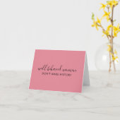 行儀の良い女性は歴史をピンクに変えない カード (黄色い花)