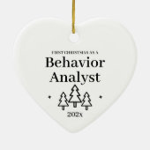 行動アナリストの新しいジョブとしての初めてのクリスマス セラミックオーナメント (裏面)