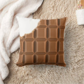 行方不明のかみ傷のチョコレート・バーの枕 クッション (ブランケット)