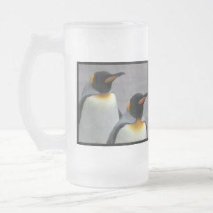 行進のペンギンはビールのジョッキを曇らしました フロストグラスビールジョッキ