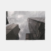 街の塔。 フリースブランケット (正面(横))