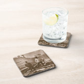 「街の生活からの「静かなハイウェー」の労働者、 コースター (右側)