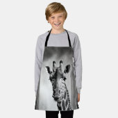街並みのキリン エプロン (着用した状態)