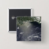 衛星放送による油漏れ 缶バッジ (正面&裏面)